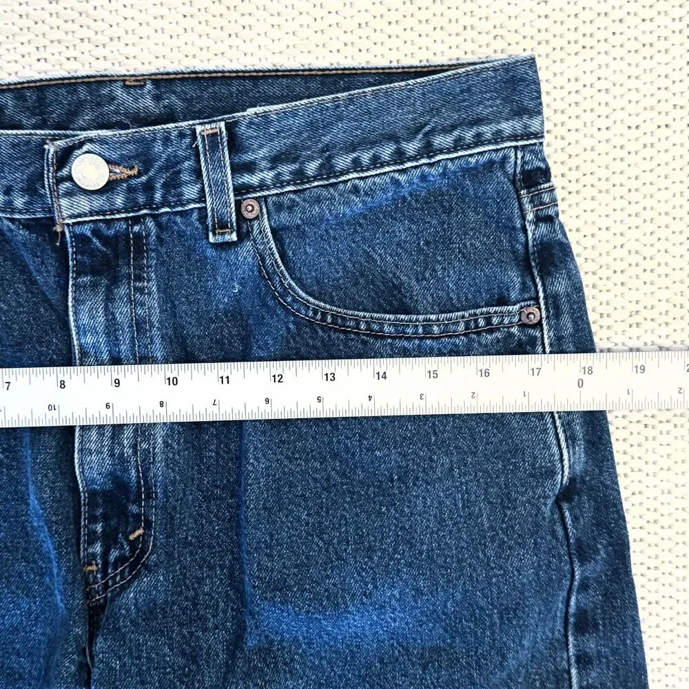 Vintage Levi's 505 Jeans 34x30 Made in USA Medium Wash Regular Straight Leg EUC